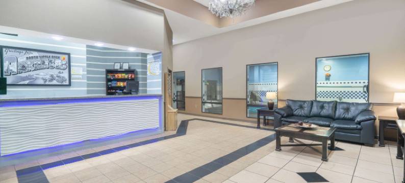 小石城北部-麦凯温德姆速8酒店(Super 8 by Wyndham North Little Rock/McCain)图片