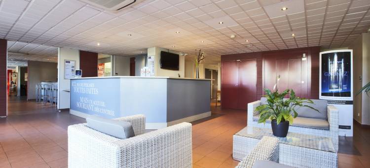 耶尔拉加德基里亚德土伦酒店(Kyriad Toulon - Hyeres - la Garde)图片