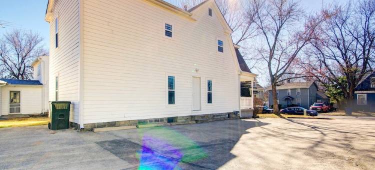 沃伦斯堡之家，靠近市中心！(Warrensburg Home, Close to Downtown!)图片