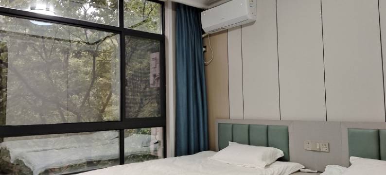 白茶制作客栈(盛上公路分店)图片