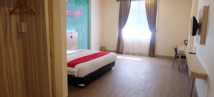 RedDoorz Plus @ Hotel Pantai Timor图片
