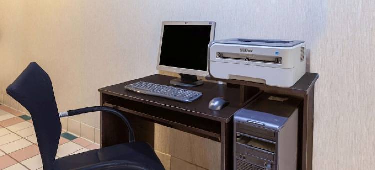 米兰桑达斯基南戴斯酒店(Days Inn by Wyndham Milan Sandusky South)图片