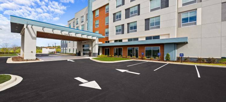 在贝塞默伯明翰的汉普顿客栈和套房(Hampton Inn and Suites Bessemer Birmingham)图片