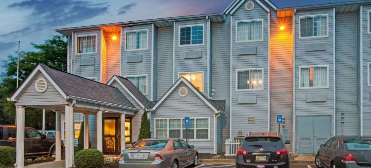 亚特兰大机场温德姆麦客达套房酒店(Microtel Inn & Suites by Wyndham Atlanta Airport)图片