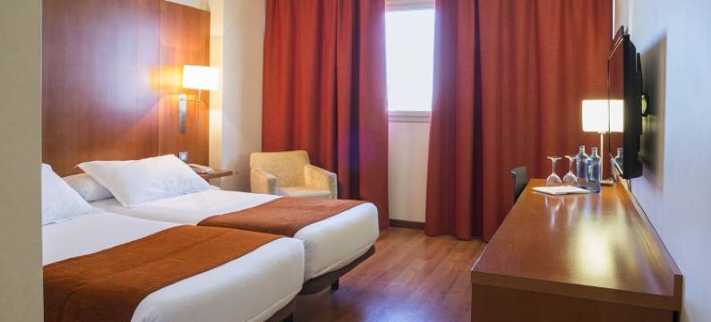 华伦西亚艾克松酒店(Hotel Xon's Valencia)图片