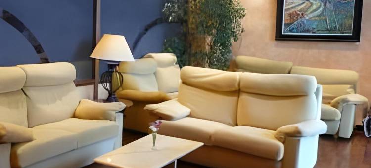 蒂卡尔酒店(Hotel Tikar)图片