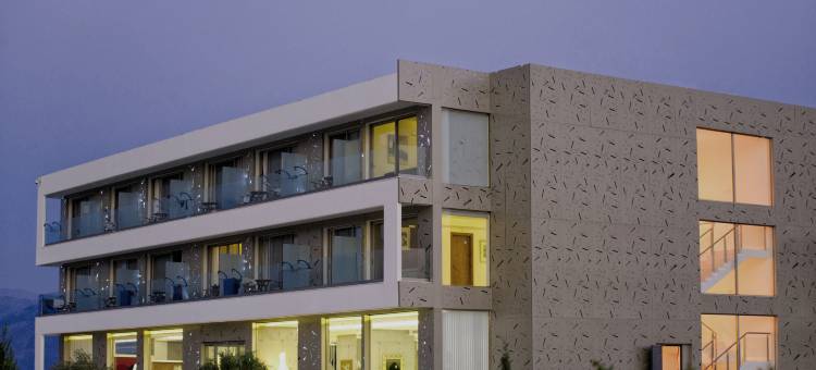 布卡海滩酒店(Buca Beach Resort)图片