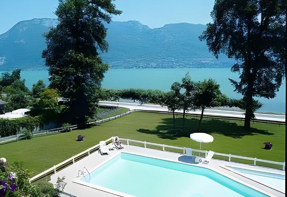 Black Bass HotelOver view