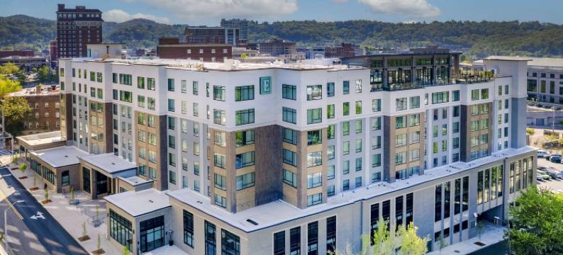 希尔顿使馆套房阿什维尔市中心(Embassy Suites by Hilton Asheville Downtown)图片