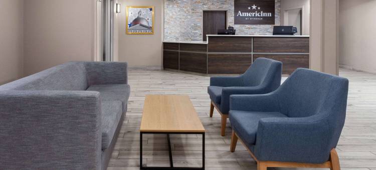 伊格尔河市中心温德姆阿美瑞辛酒店(AmericInn by Wyndham Eagle River Downtown)图片