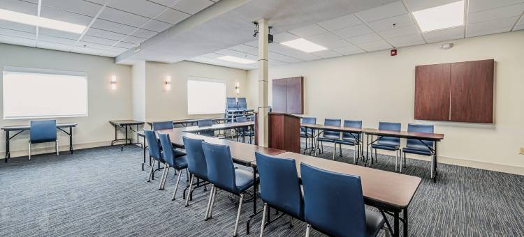 智选假日套房酒店富兰克林(Holiday Inn Express & Suites FRANKLIN by IHG)图片