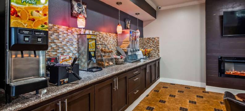 特勒尔速 8 酒店(SureStay By Best Western Terrell)(SureStay Hotel by Best Western Terrell)图片