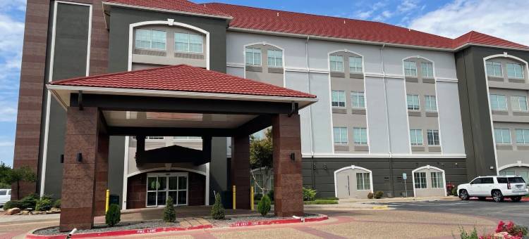 俄克拉荷马城穆尔拉昆塔温德姆套房酒店(La Quinta Inn & Suites by Wyndham Oklahoma City - Moore)图片