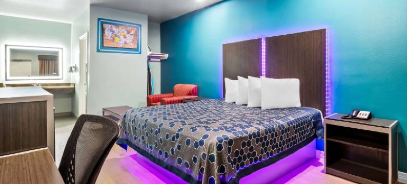 伊克诺旅馆套房钱诺夫- 休斯敦东(Econo Lodge Inn & Suites Channelview - Houston East)图片