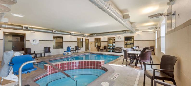 夏延舒适酒店(Comfort Inn & Suites)图片