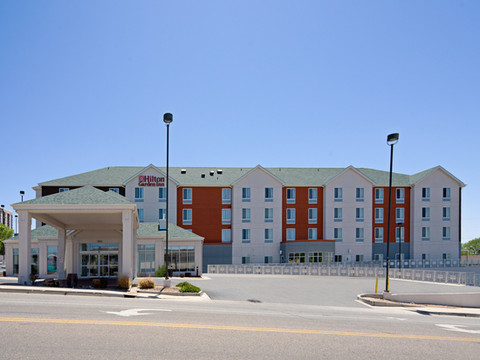 阿尔伯克基机场希尔顿花园酒店