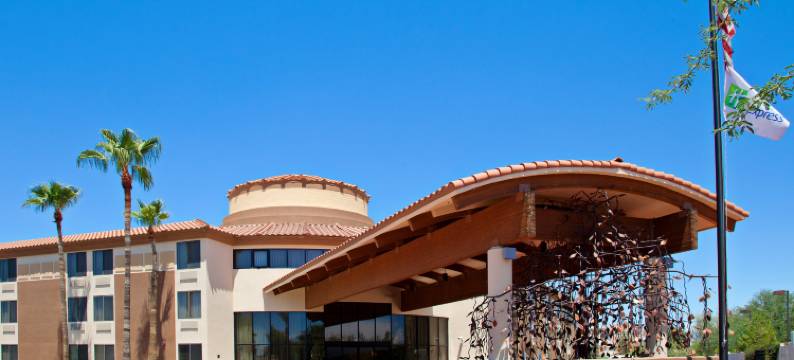 Holiday Inn Express 斯科特斯德北(Holiday Inn Express SCOTTSDALE NORTH by IHG)图片