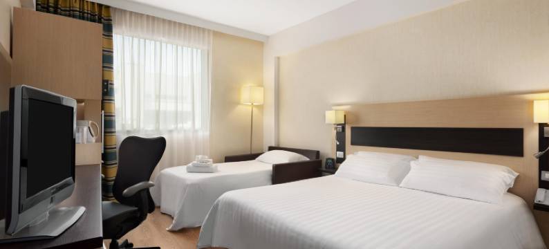 罗马机场花园客栈酒店(Hilton Garden Inn Rome Airport)图片