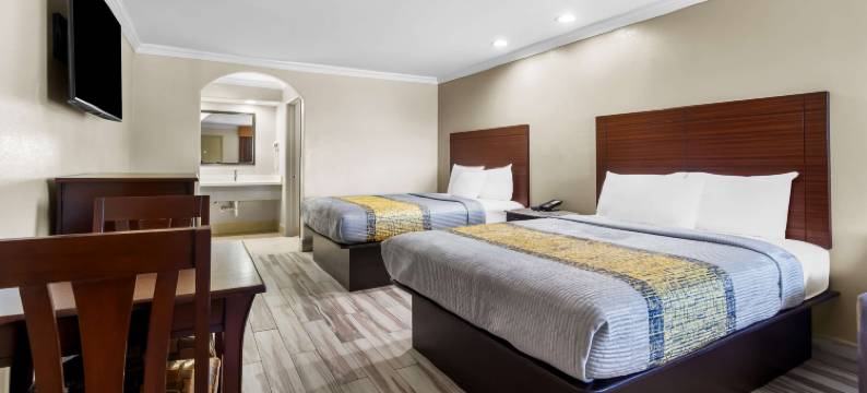 休斯顿高地 I-45 美洲最佳价值旅馆(Americas Best Value Inn Houston Heights at I-45)图片