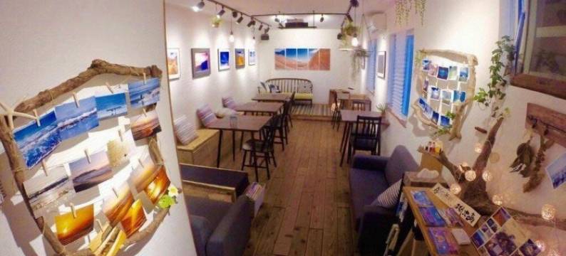 江之岛Iza酒吧客栈(Iza Enoshima Guest House and Bar)图片