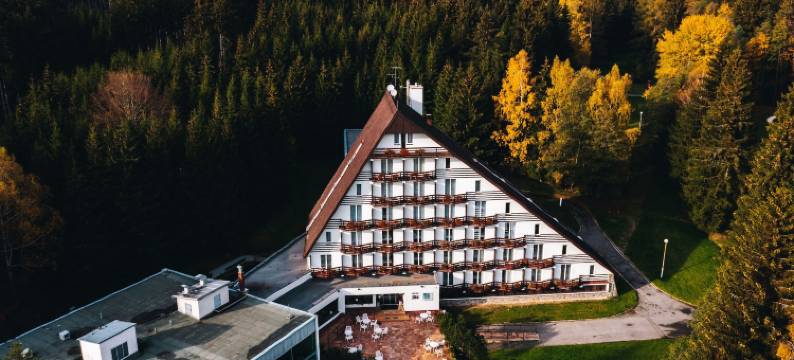 滑雪酒店(Hotel Ski)图片