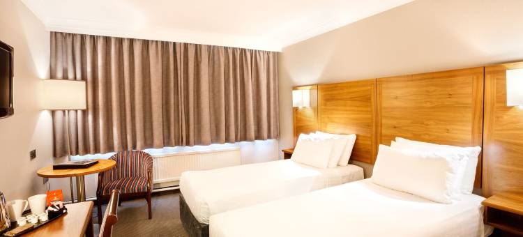 凯隆雪松苑哈德斯菲尔德酒店(Cedar Court Huddersfield Hotel)图片