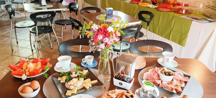 格鲁特泰斯莉酒店(Hotel Grotticelli)图片