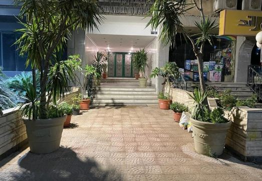 One Bedroom Apartment City Views Local to AirportHotel Overview