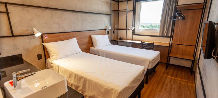 宜必思考卡亚Porto do Pecém 酒店(Ibis Caucaia Porto do Pecém)图片