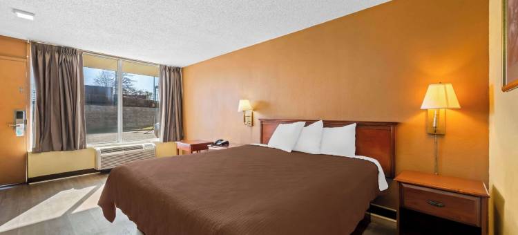 罗德威酒店 门罗(Rodeway Inn)图片