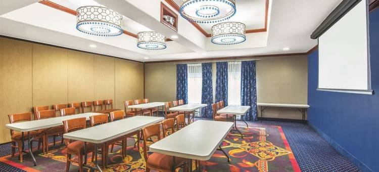 俄克拉荷马城穆尔拉昆塔温德姆套房酒店(La Quinta Inn & Suites by Wyndham Oklahoma City - Moore)图片