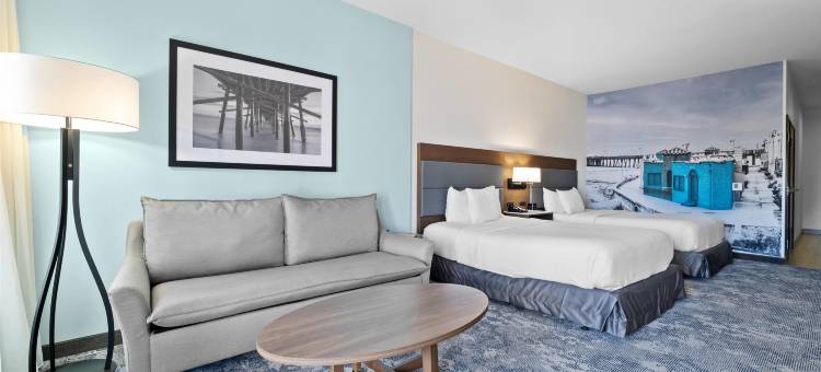温德姆旗下圣克鲁斯拉昆塔温德姆酒店套房(La Quinta Inn & Suites by Wyndham Santa Cruz)图片