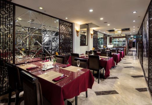 Classy Holiday Hotel & SpaHotel Overview