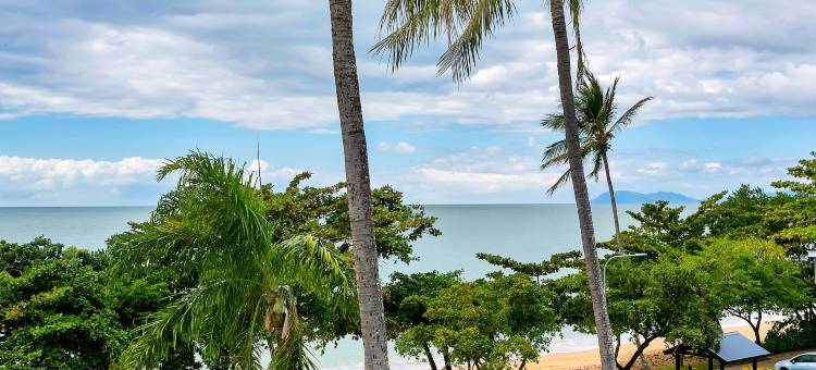 罗伊登海滨公寓酒店(Roydon Beachfront Apartments)图片