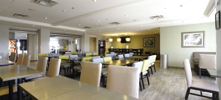 艾尔德里万豪国际万枫酒店及套房(Fairfield by Marriott Inn and Suites Airdrie)图片