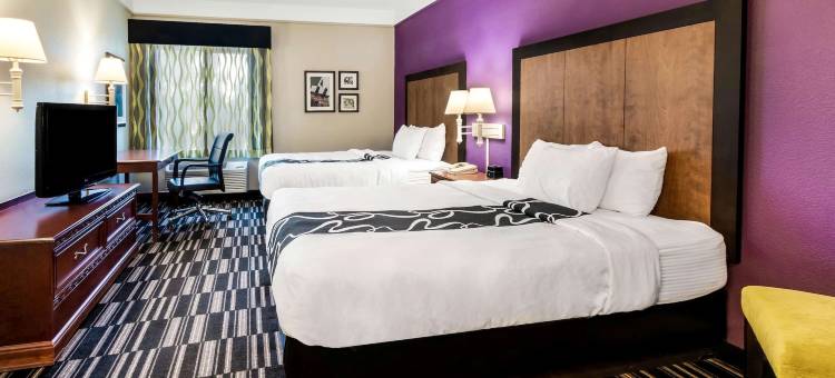 罗斯威尔拉昆塔温德姆套房酒店(La Quinta Inn & Suites by Wyndham Roswell)图片