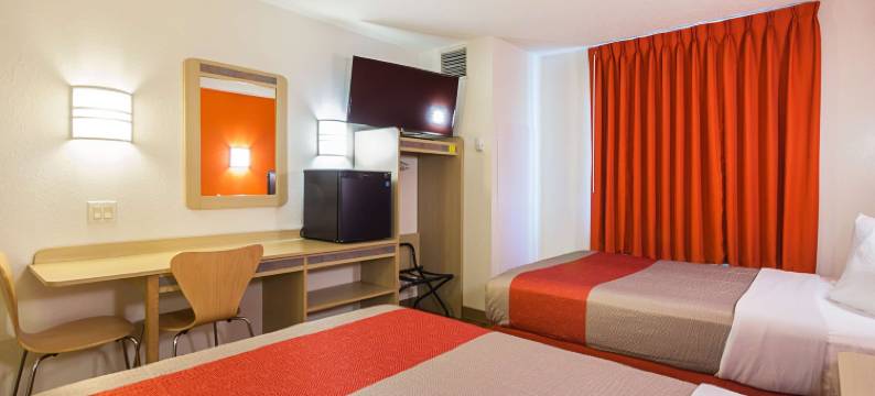 莫特尔6号汽车旅馆 - 多伦多东 - 惠特比(Motel 6 Whitby, on - Toronto East)图片