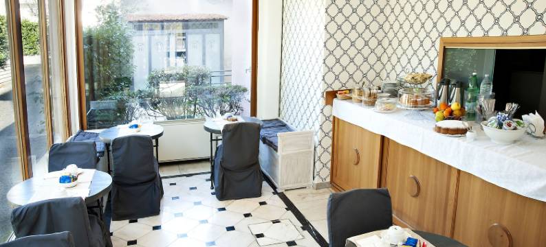 阿科迪塔沃蒂诺酒店(Hotel Arco di Travertino)图片