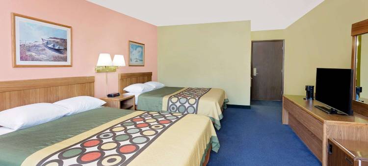 斯特金湾速8酒店(Super 8 by Wyndham Sturgeon Bay)图片