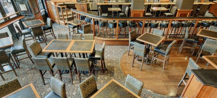 斯特拉斯科酒店(Strathcona Hotel)图片