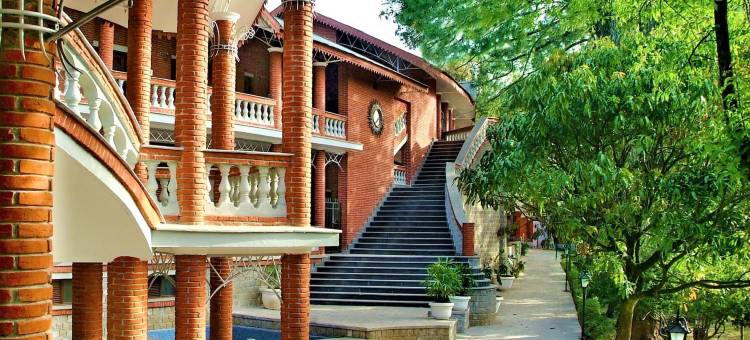 达拉格尔宫喜来得欢迎酒店(WelcomHeritage Taragarh Palace)图片