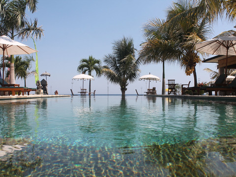 克拉帕罗薇娜海滩别墅