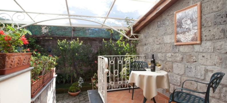 瑞拉斯维拉安吉奥里纳酒店(Relais Villa Angiolina)图片