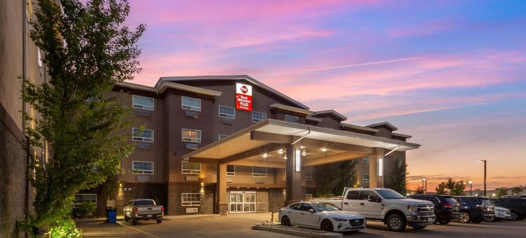 萨斯喀彻温堡贝斯特韦斯特优质套房酒店(Best Western Plus Fort Saskatchewan Inn  Suites)图片