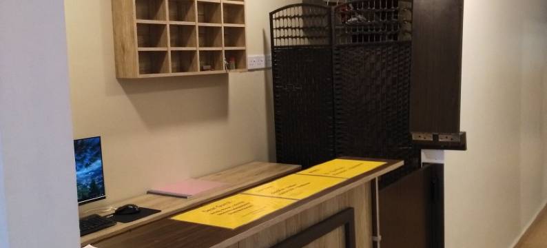 松树酒店(The Pines Hotel)图片