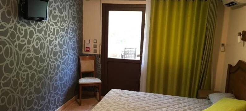 老拱门酒店(Aux Vieux Arceaux)图片