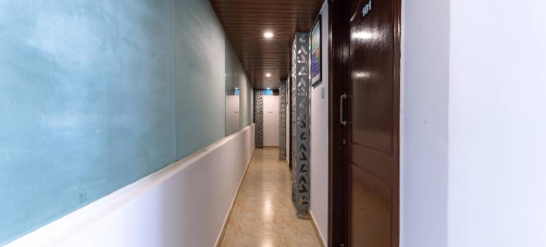 Treebo阿联酋套房英迪拉纳加尔(Treebo Emirates Suites Indiranagar)图片