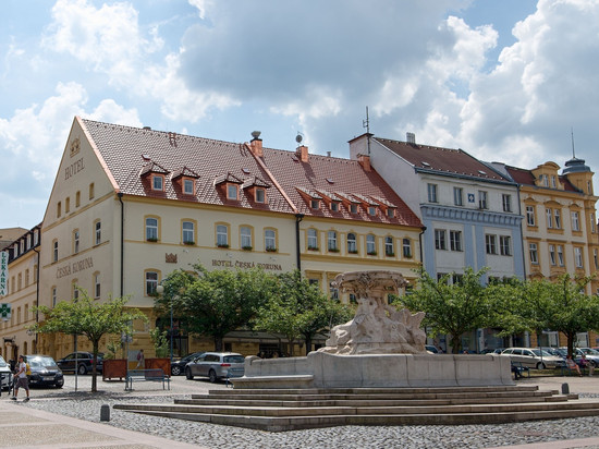 塞斯卡克鲁纳酒店