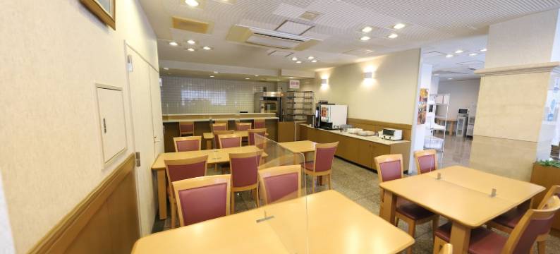 高冈站前微笑酒店(Smile Hotel Takaoka Ekimae)图片