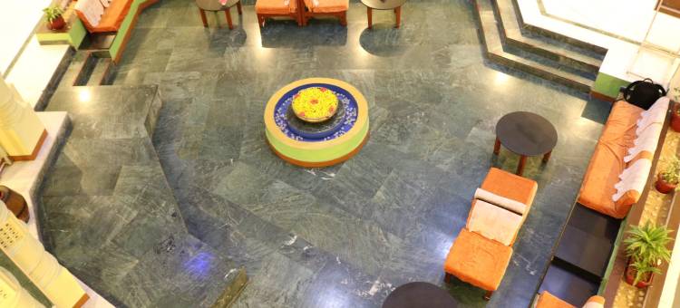 拉米特莱提鲁帕提酒店(Ramee Guestline Tirupati)图片